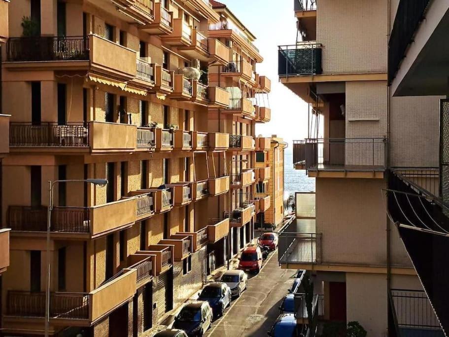 Liguria- Chiavari: A Trenta Passi Dal Mare المظهر الخارجي الصورة